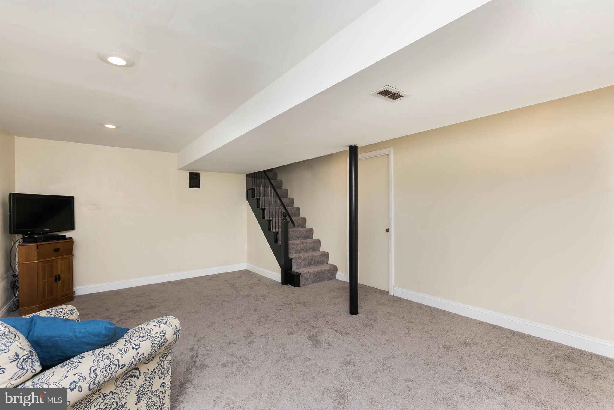 6403 Banbury Road Baltimore, MD 21239 - Photo 20 of 27 Basement