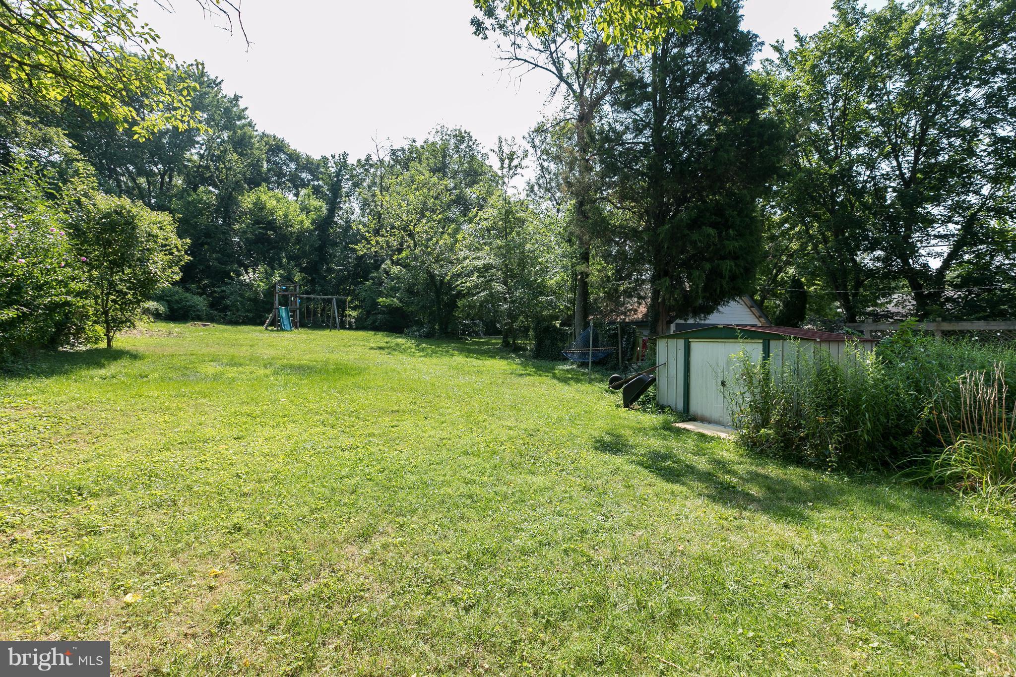 6403 Banbury Road Baltimore, MD 21239 - Photo 22 of 27 Exterior (Rear)