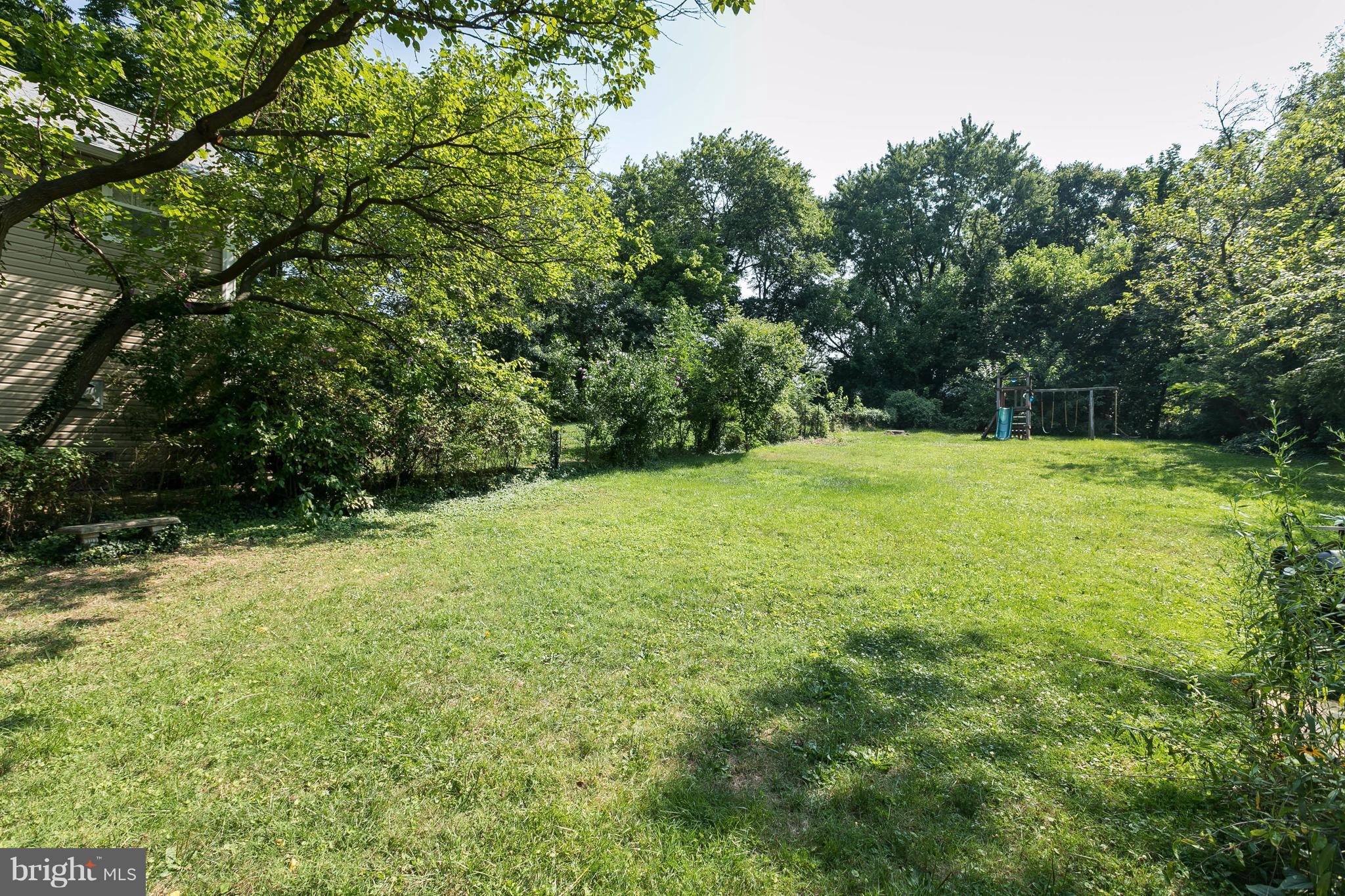 6403 Banbury Road Baltimore, MD 21239 - Photo 23 of 27 Exterior (Rear)