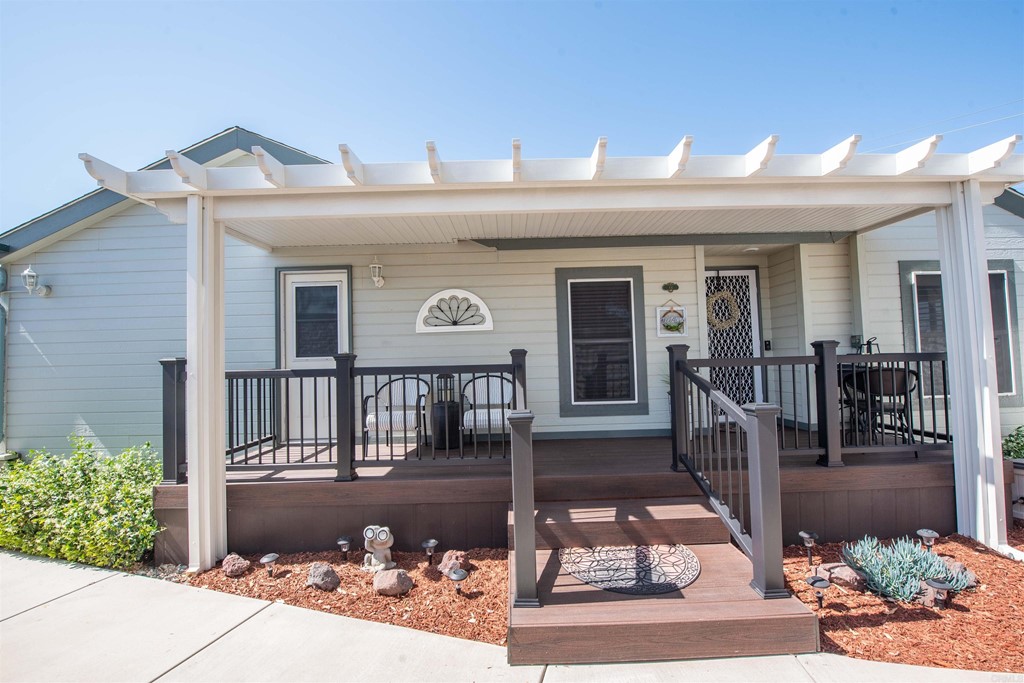 31130 South General Kearney Road, Unit SPACE 44 Temecula, CA 92591 - Photo 1 of 1 a front view of a house