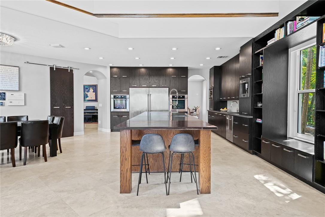 10407 Laurel Road Davie, FL 33328 - Photo 11 of 56 Photo 11