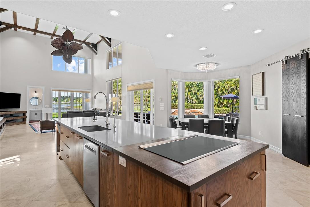 10407 Laurel Road Davie, FL 33328 - Photo 12 of 56 Photo 12