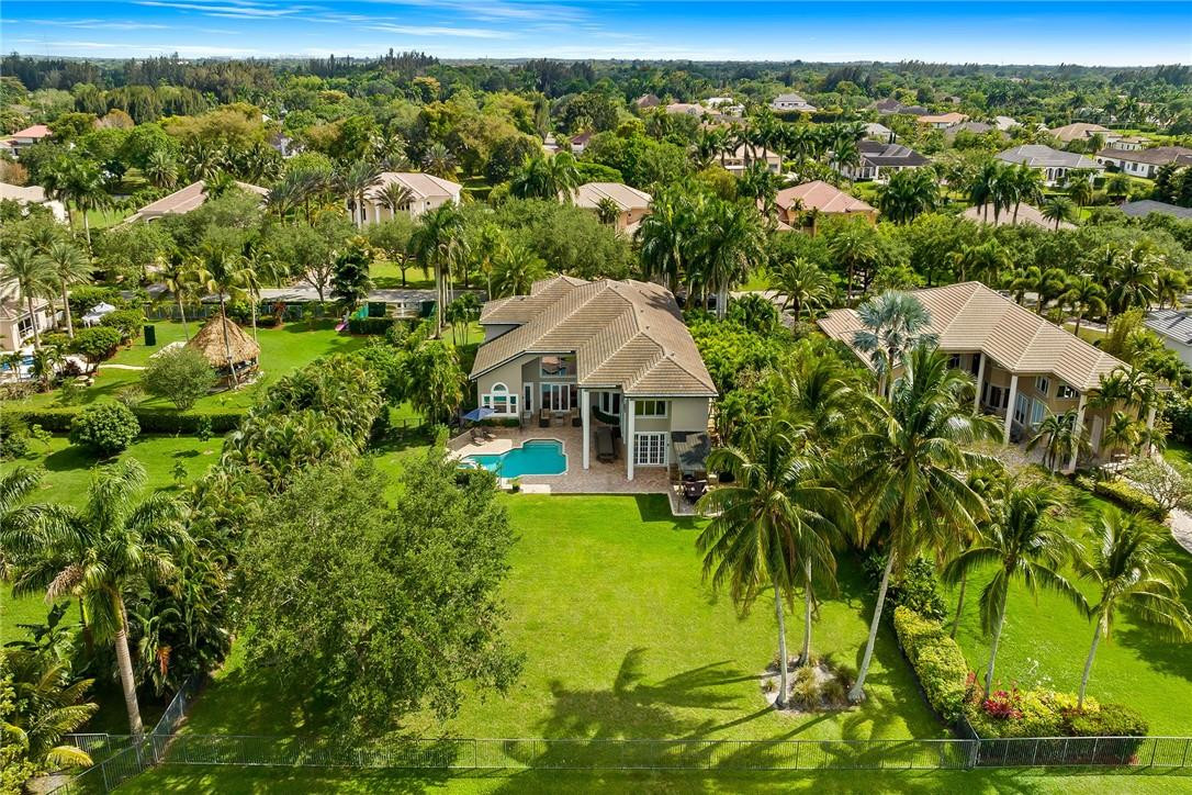 10407 Laurel Road Davie, FL 33328 - Photo 4 of 56 Photo 4