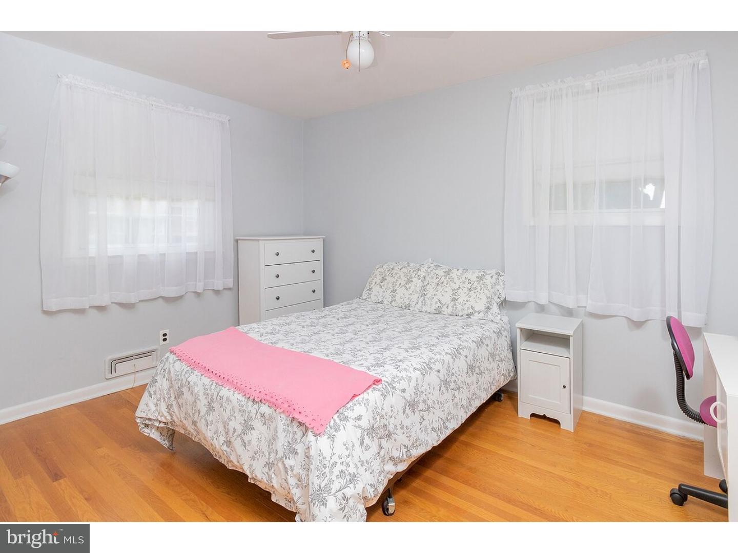 22 Knoll Road Stratford, NJ 08084 - Photo 13 of 18
