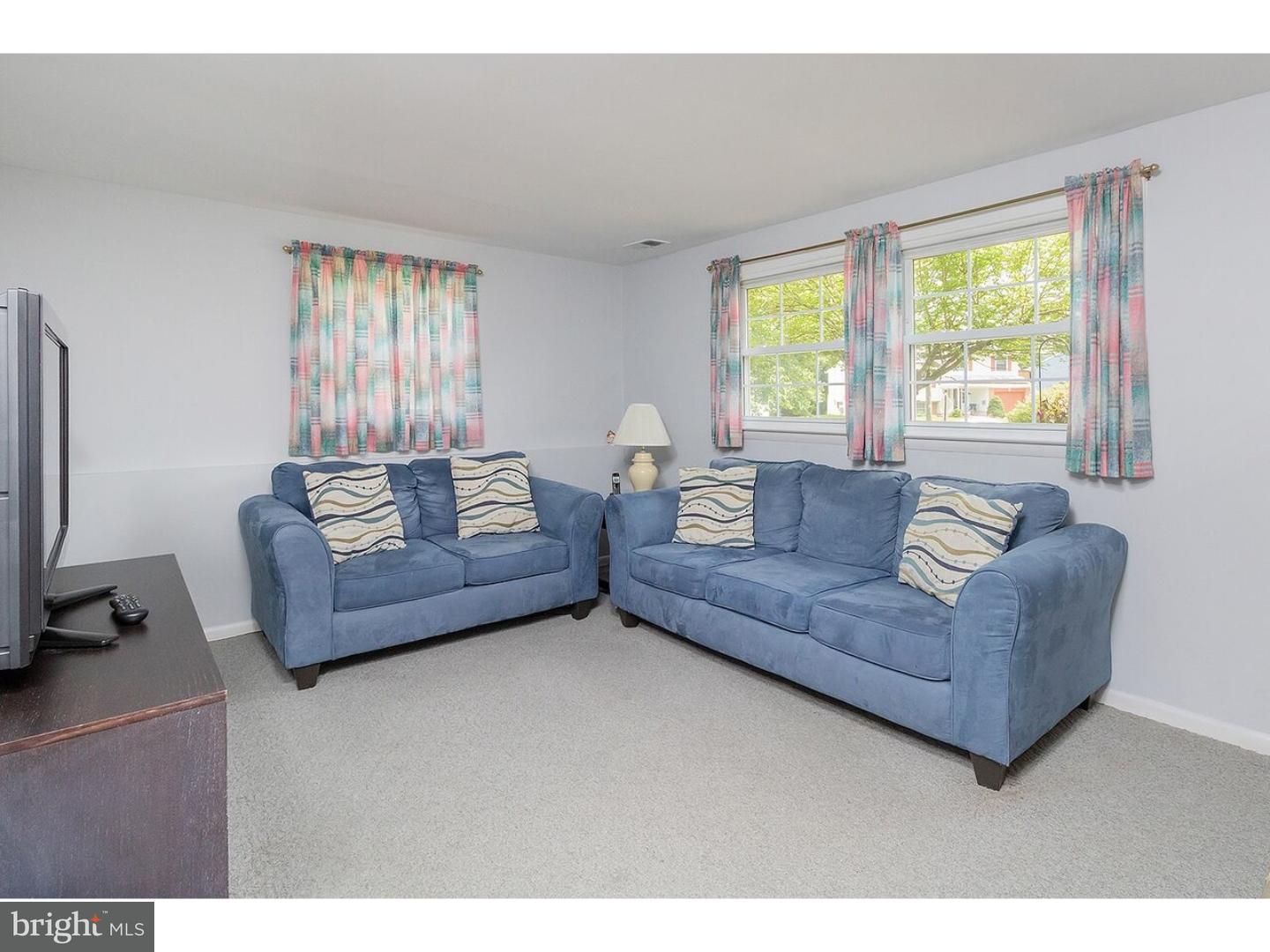 22 Knoll Road Stratford, NJ 08084 - Photo 16 of 18