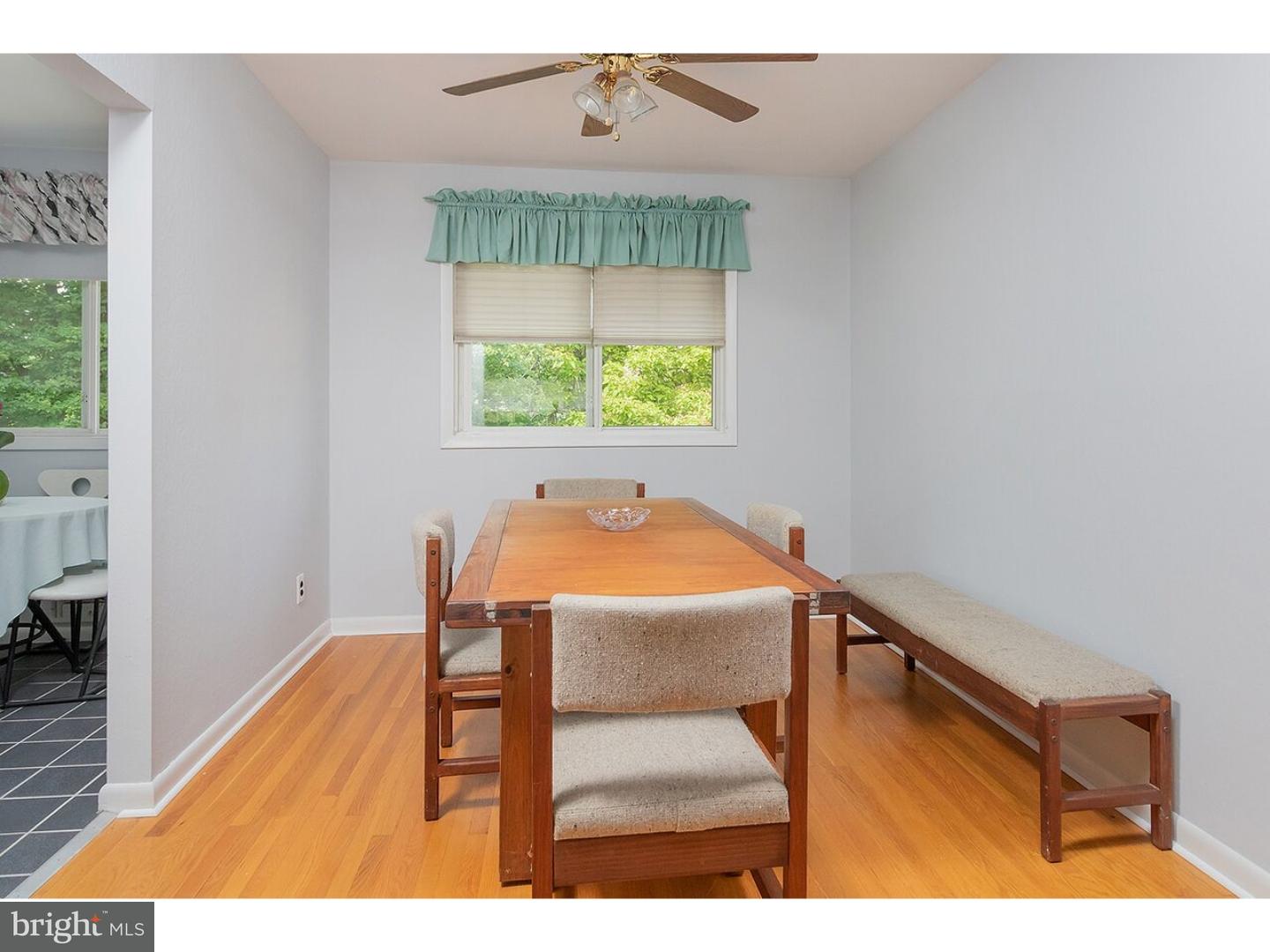 22 Knoll Road Stratford, NJ 08084 - Photo 7 of 18