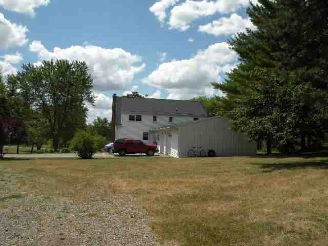 4525 Waugh Road Owosso, MI 48867 - Photo 16 of 20 31132567-15.JPG