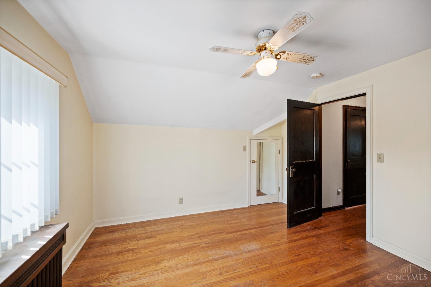 3831 Jessup Road Cincinnati, OH 45247 - Photo 16 of 30