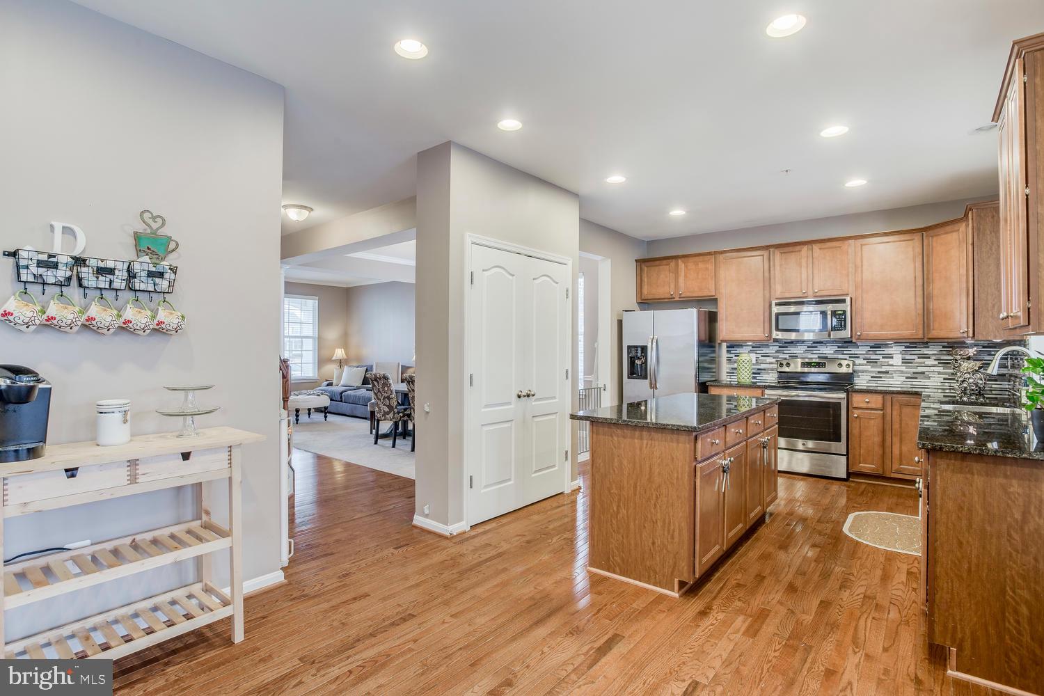 705 Bischoff Road Baltimore, MD 21220 - Photo 3 of 45 Beautifully finished w/ granite & backsplash