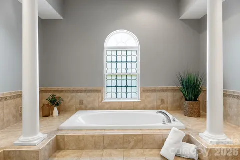 $729,999 | 1840 Sapona Court, Denver, NC 28037