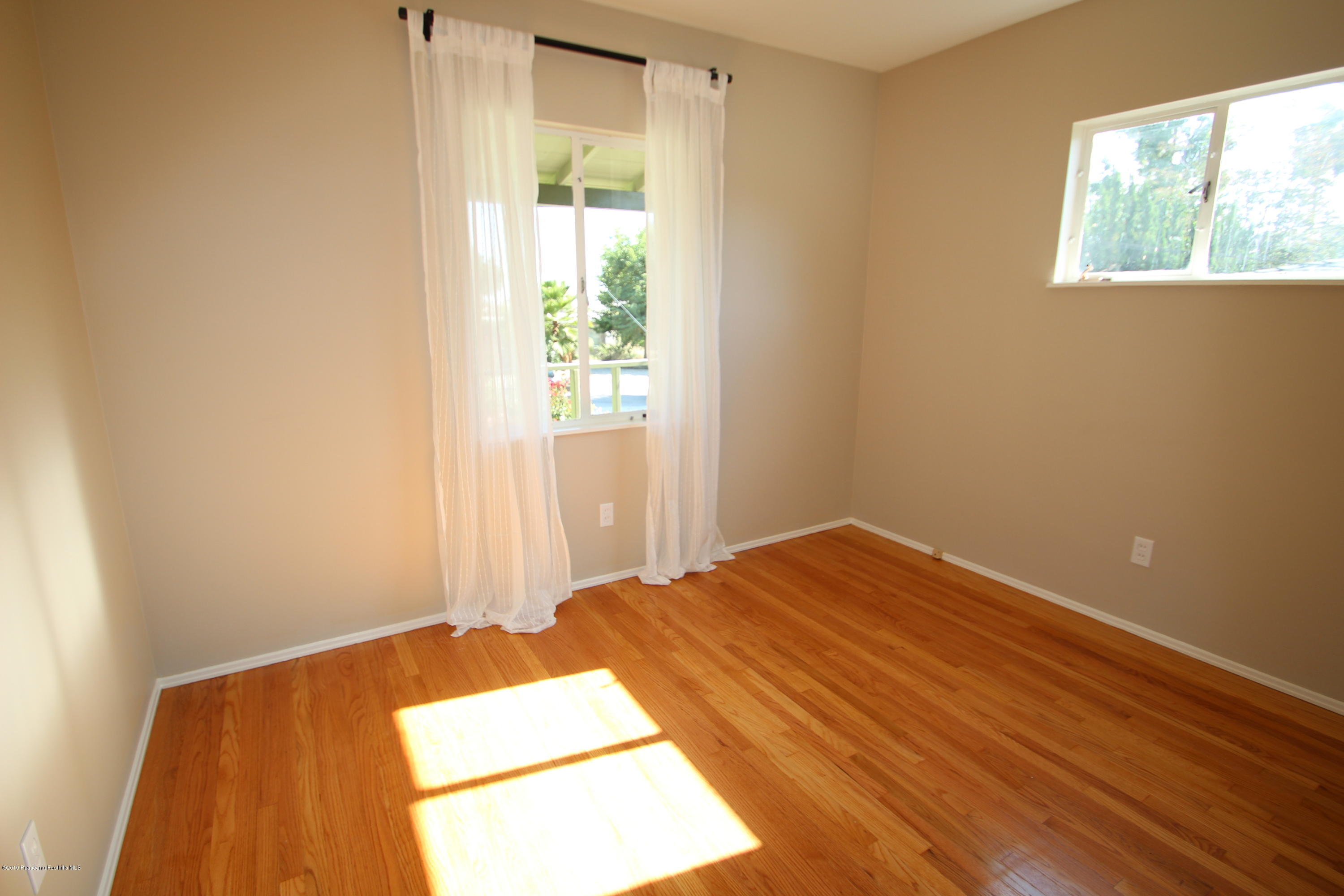 4381 Rising Hill Road Altadena, CA 91001 - Photo 13 of 25 IMG_2945
