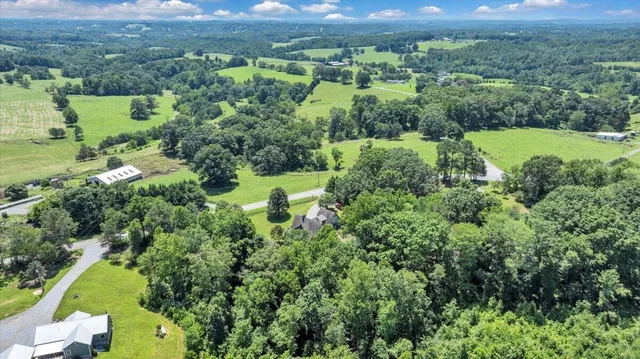 $899,999 | 3851 Joppa Mill Road, Moneta, VA 24121