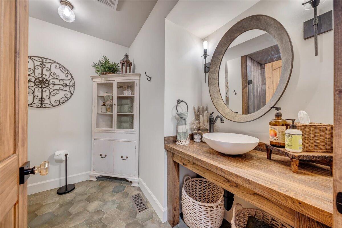 3851 Joppa Mill Road Moneta, VA 24121 - Photo 44 of 143 033-MIB02316