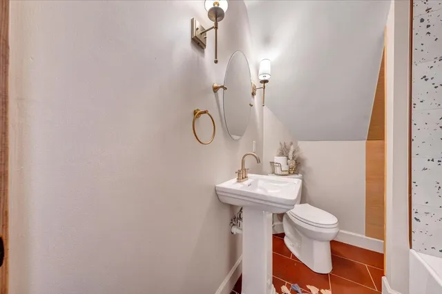 $899,999 | 3851 Joppa Mill Road, Moneta, VA 24121