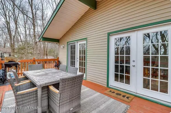 $2,300 | 115 Oak Place, Blakeslee, PA 18610