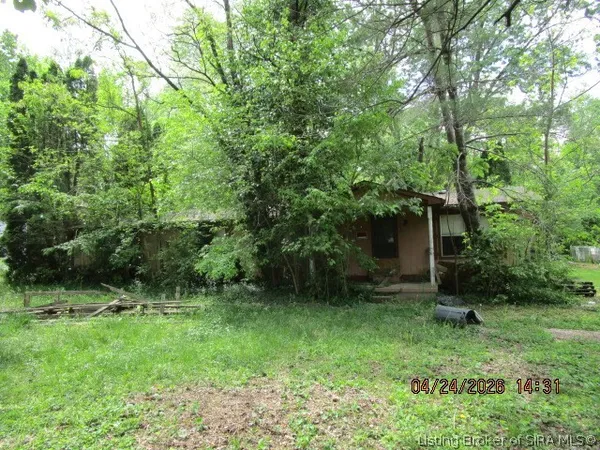 $74,900 | 1471 Hillcrest Drive, Charlestown, IN 47111
