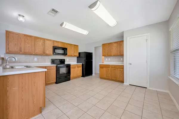 $2,100 | 3600 Mountain Ranch Road, Fort Worth, TX 76262