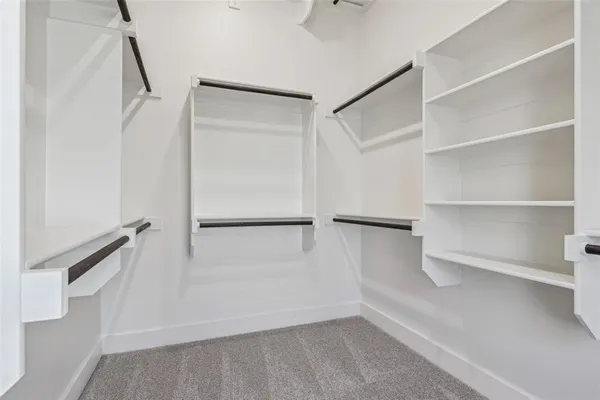 $2,899 | 12895 Raven Way, Unit 17, Farmers Branch, TX 75234