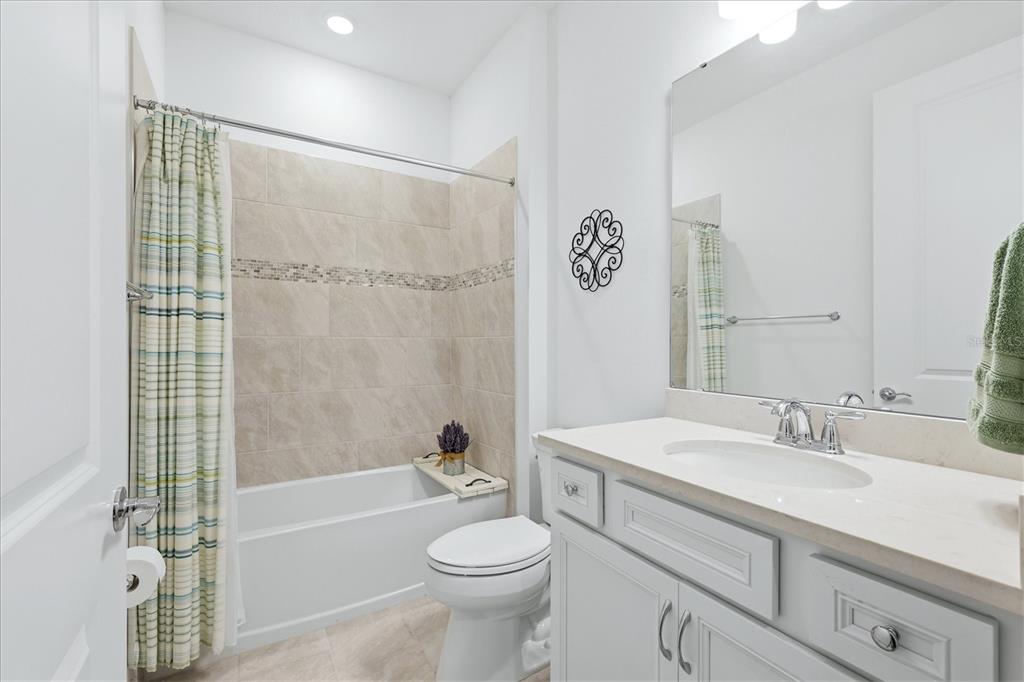 9289 Ballaster Pointe Loop Palmetto, FL 34221 - Photo 30 of 68