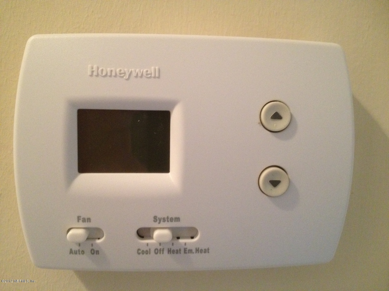 2753 Anniston Road Jacksonville, FL 32246 - Photo 27 of 37 Programmable T-Stat