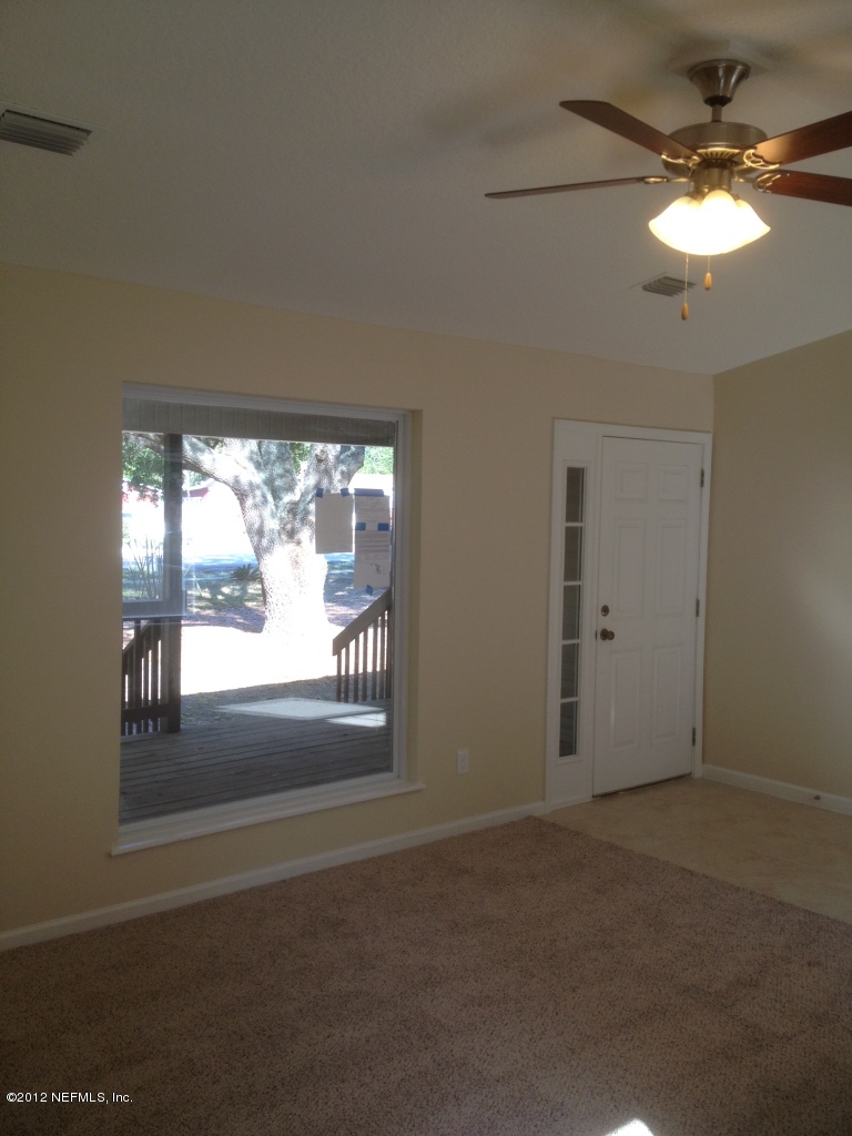 2753 Anniston Road Jacksonville, FL 32246 - Photo 3 of 37 Spacious Family Room