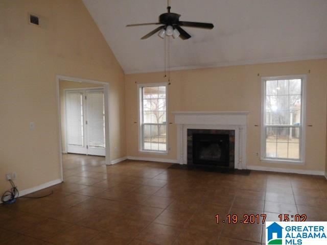 112 Spring Street Calera, AL 35040 - Photo 7 of 27 Gallery Image 7