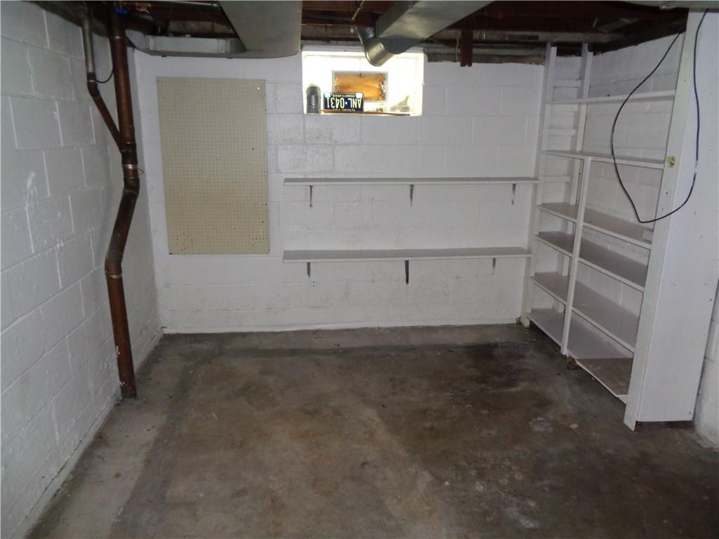 2344 Laketon Road Pittsburgh, PA 15221 - Photo 14 of 22 Gallery Image 14