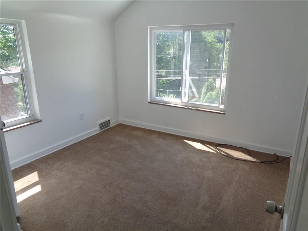 2344 Laketon Road Pittsburgh, PA 15221 - Photo 15 of 22 Gallery Image 15