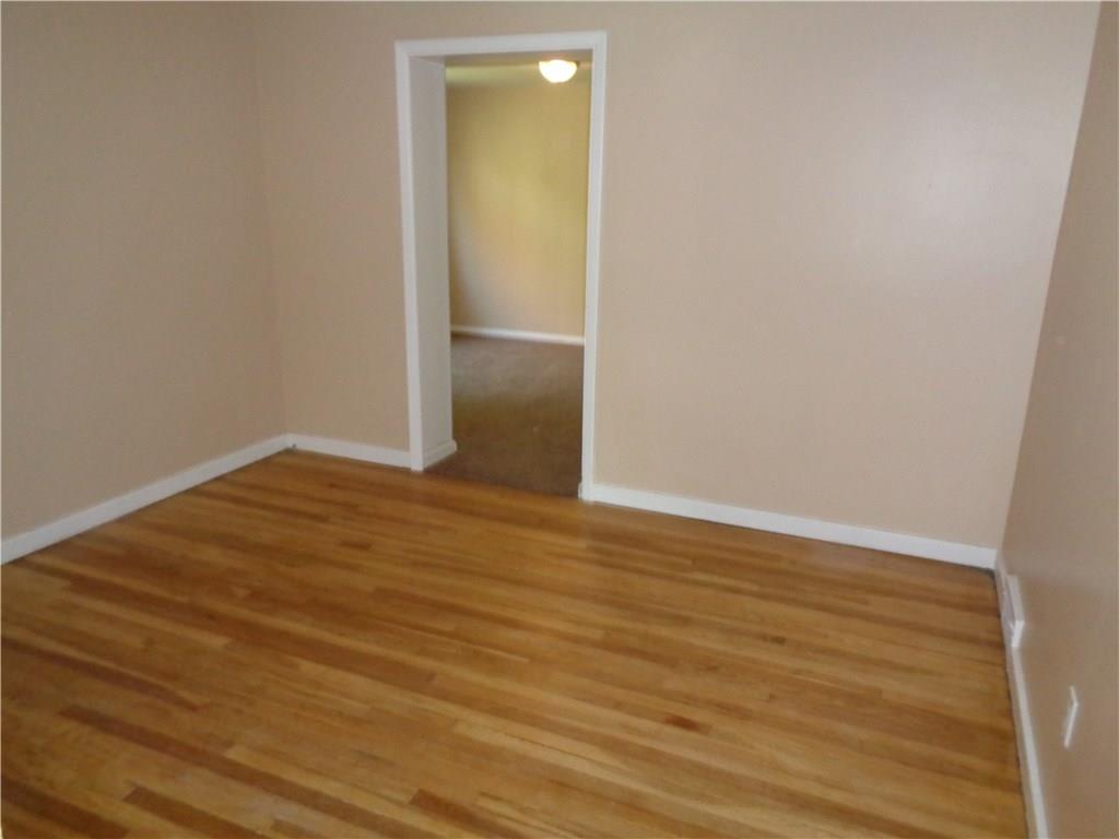 2344 Laketon Road Pittsburgh, PA 15221 - Photo 17 of 22 Gallery Image 17