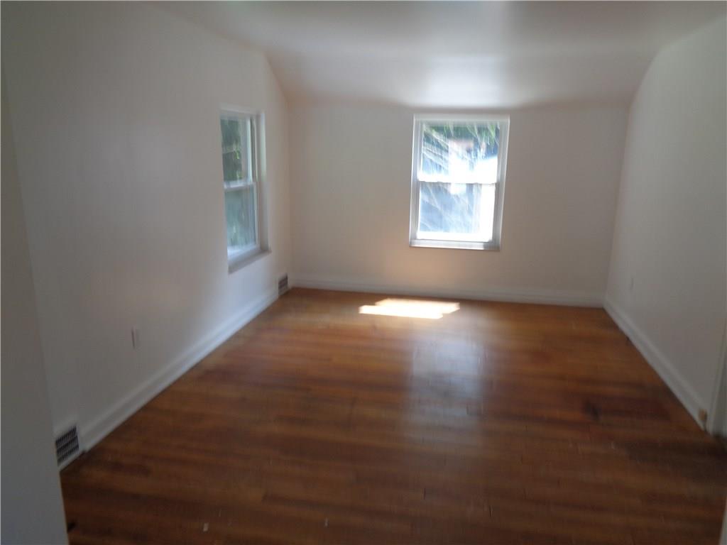 2344 Laketon Road Pittsburgh, PA 15221 - Photo 20 of 22 Gallery Image 20