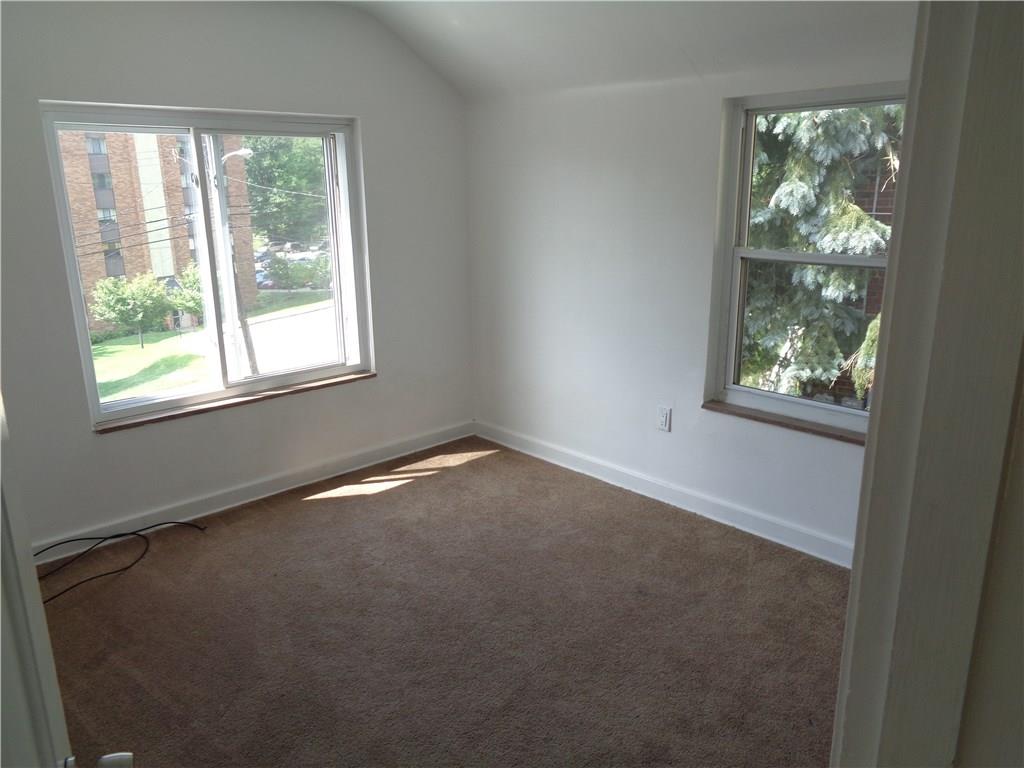 2344 Laketon Road Pittsburgh, PA 15221 - Photo 21 of 22 Gallery Image 21
