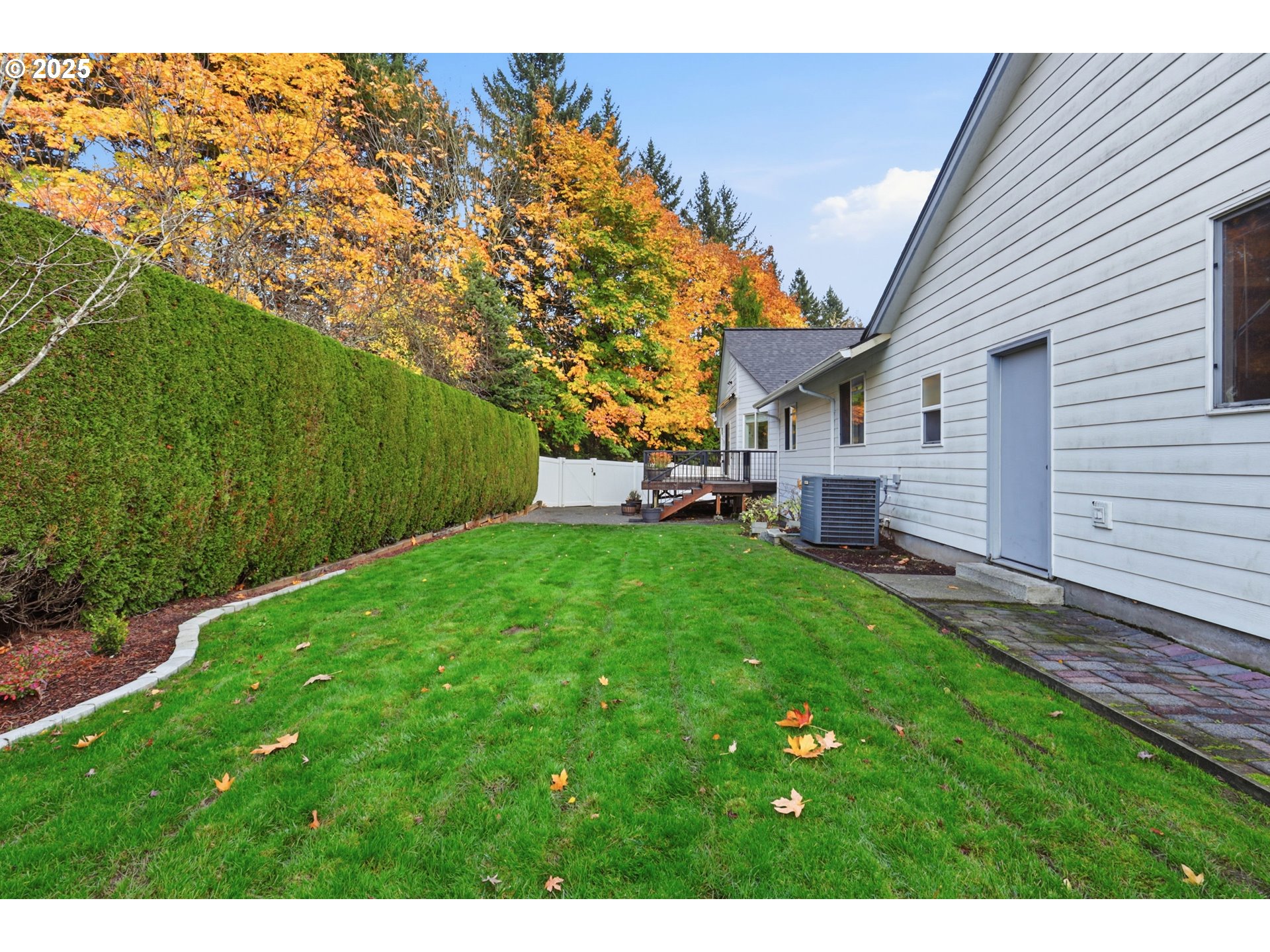 1533 Southwest 7th Circle Camas, WA 98607 - Photo 22 of 27 a view of a backyard with a garden