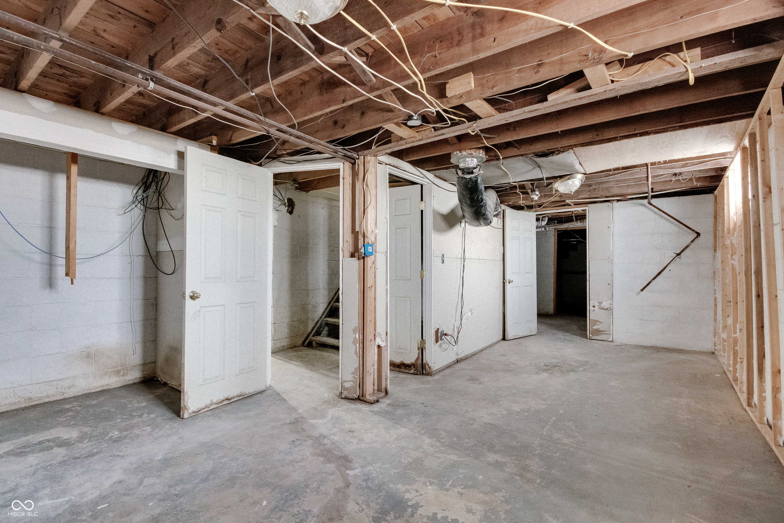 4803 East 34th Street Indianapolis, IN 46218 - Photo 18 of 24