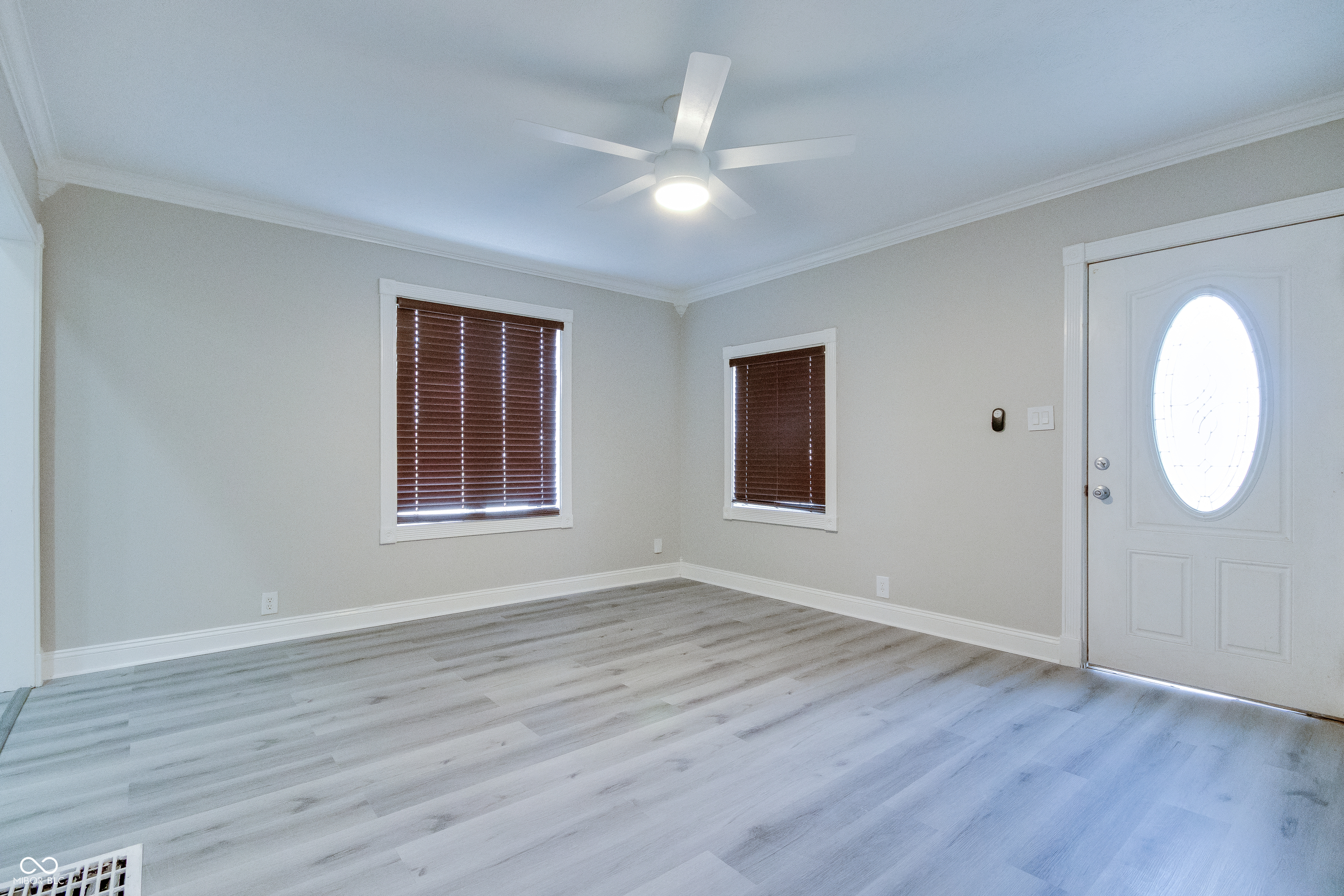 4803 East 34th Street Indianapolis, IN 46218 - Photo 4 of 20