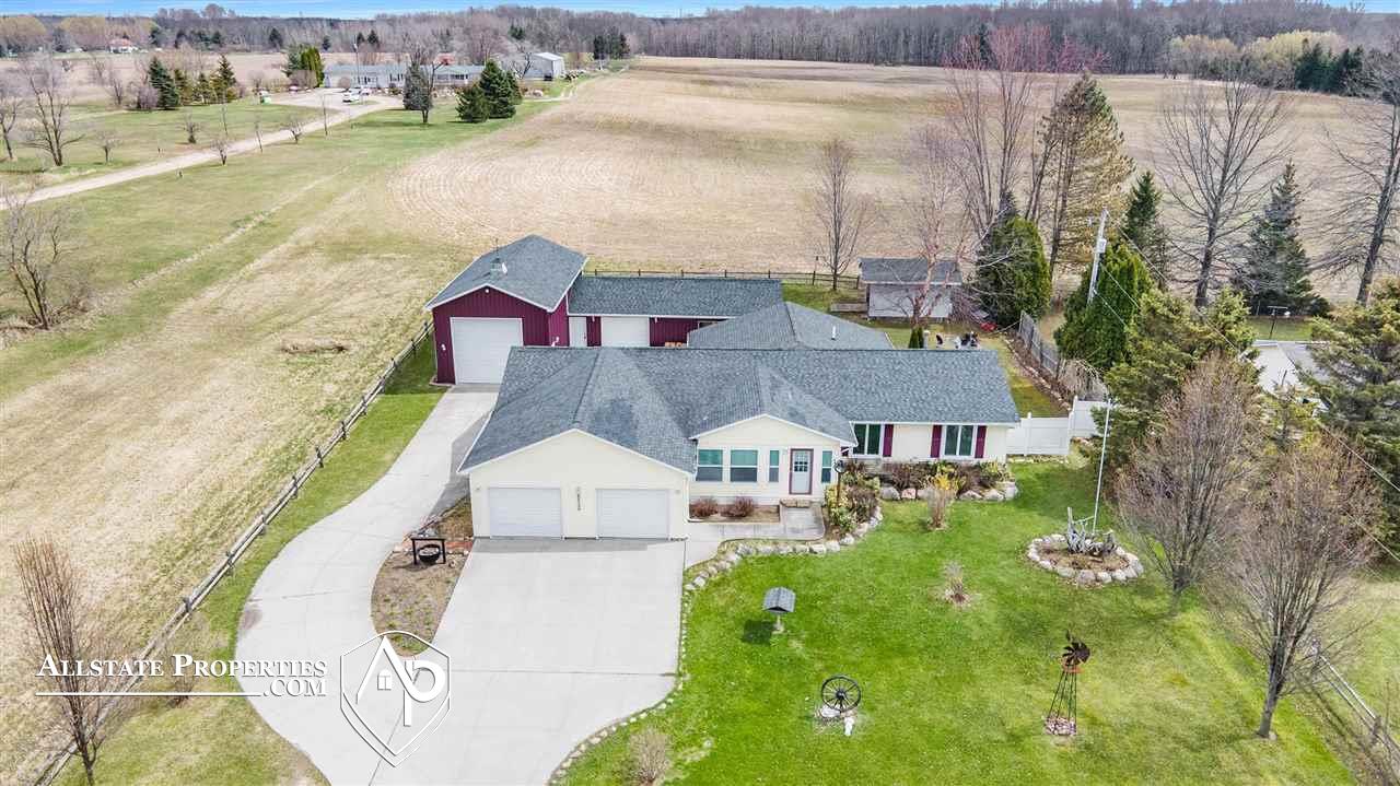 6153 South State Road Goodrich, MI 48438 - Photo 1 of 22