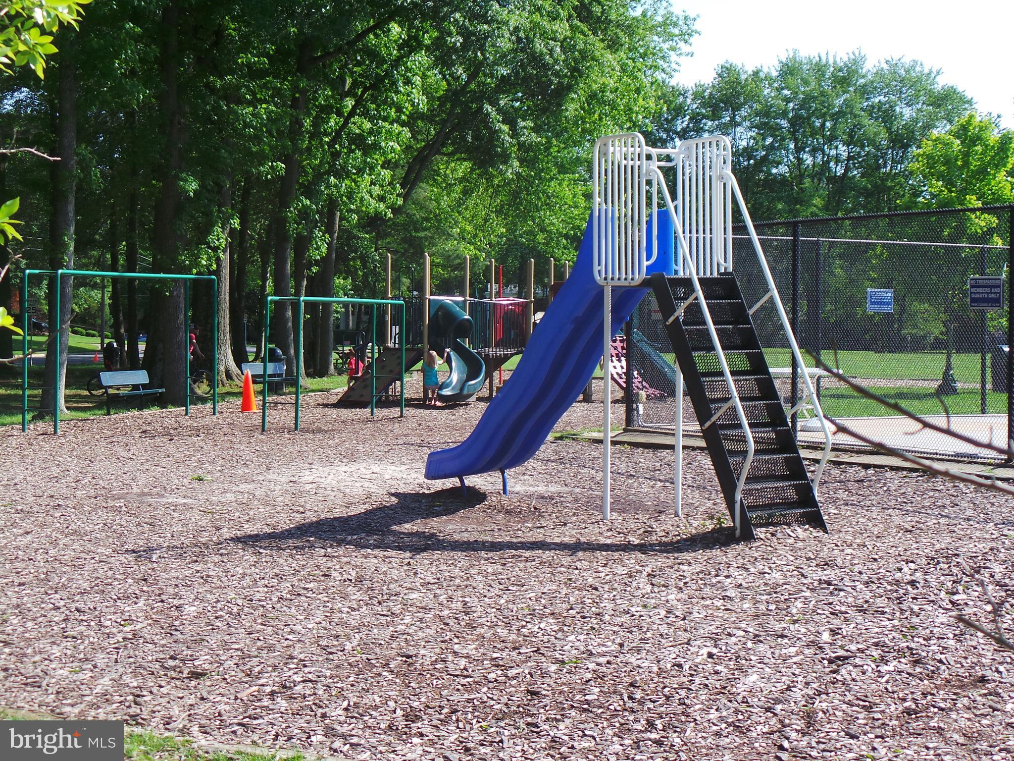 8813 Fort Hunt Road Alexandria, VA 22308 - Photo 25 of 30 Waynewood Recreation Center