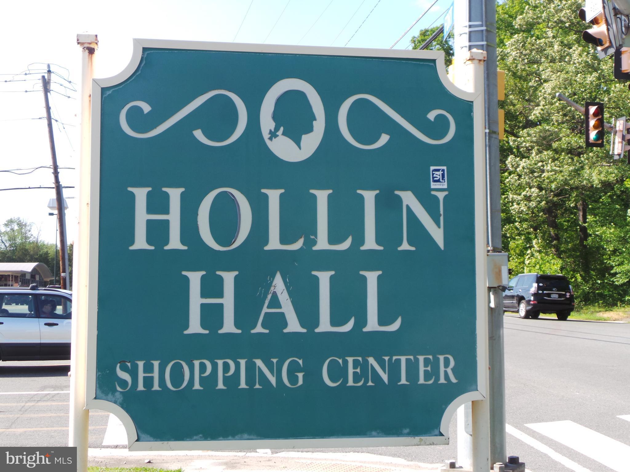 8813 Fort Hunt Road Alexandria, VA 22308 - Photo 27 of 30 Nearby Hollin Hall Shopping Center