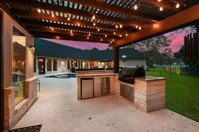 $8,000 | 2911 South Saddlebrook Lane, Katy, TX 77494