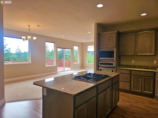 953 Inlet Loop Coos Bay, OR 97420 - Photo 8 of 23 Gallery Image 8