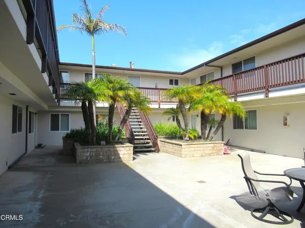 $2,195 | 5009 Nautilus Street, Unit 14, Oxnard, CA 93035