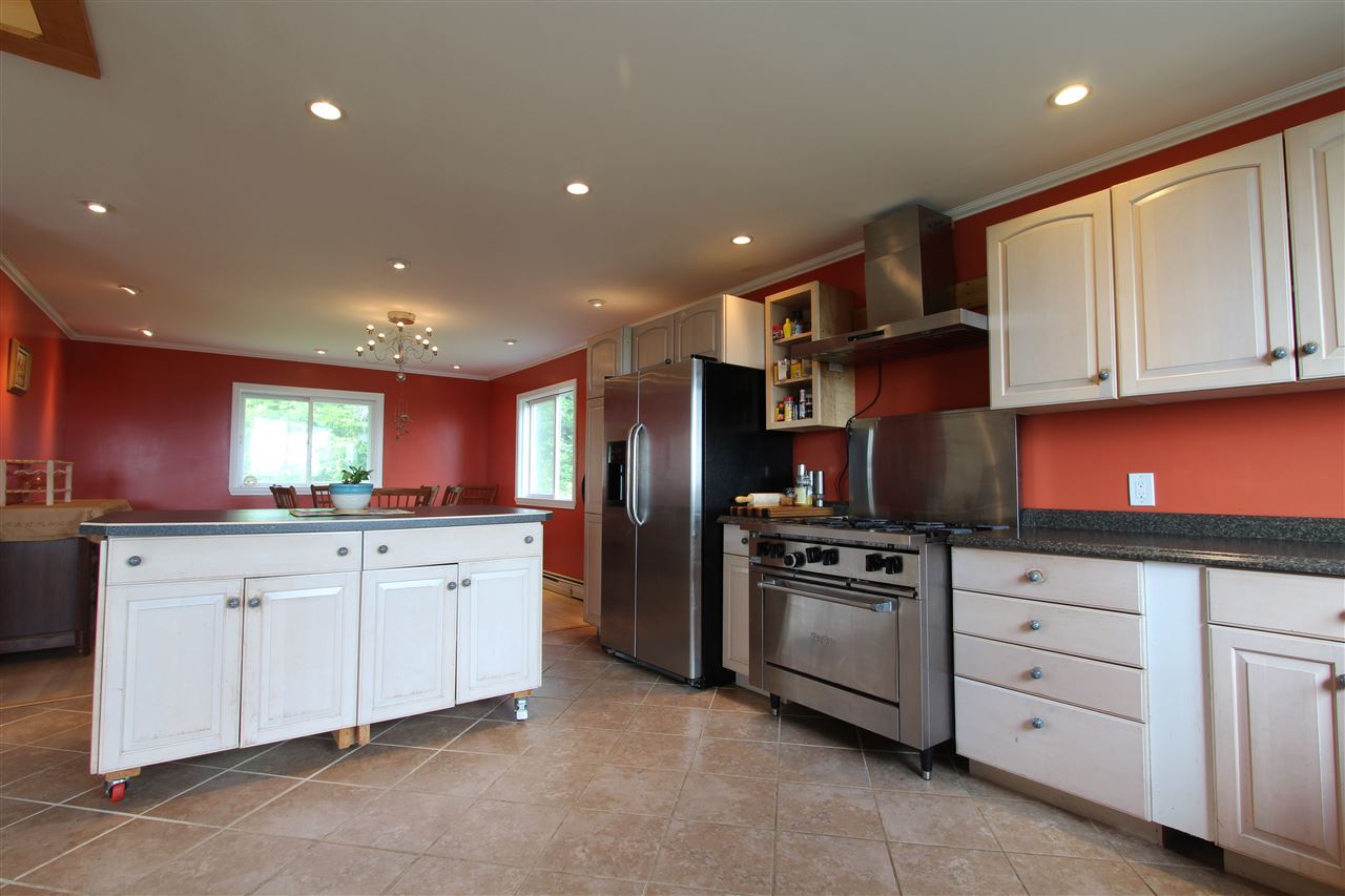 5559 Shadow Lake Road Concord, VT 05819 - Photo 9 of 31 Gallery Image 9