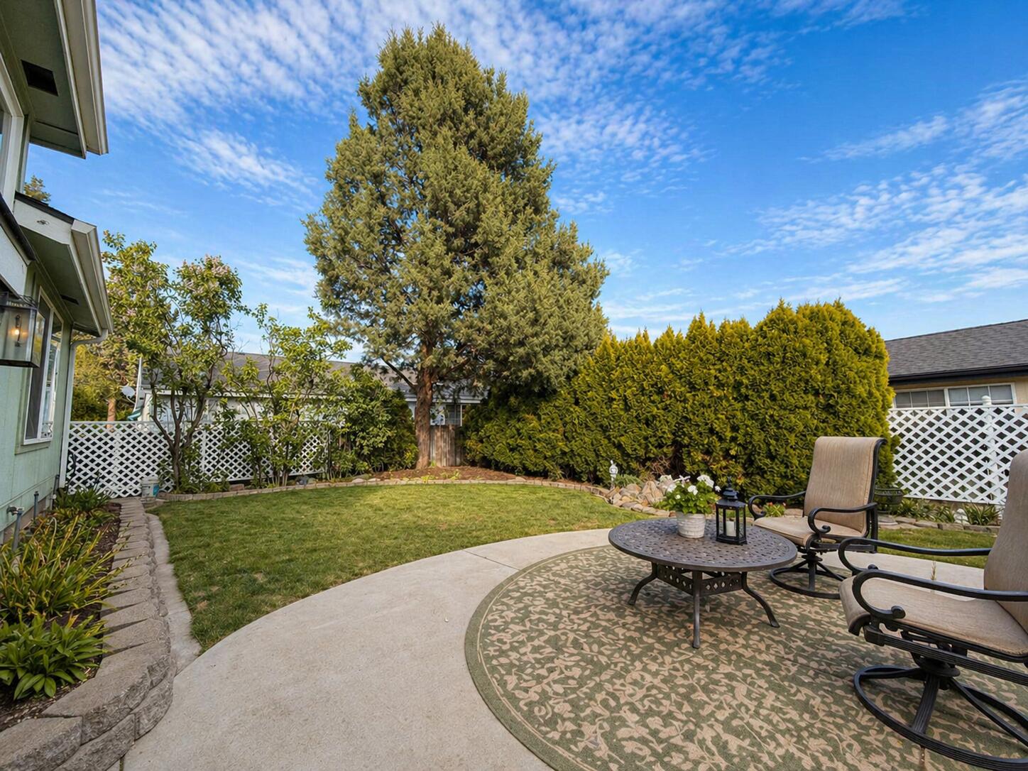 2394 Northeast Crocus Way Bend, OR 97701 - Photo 30 of 44