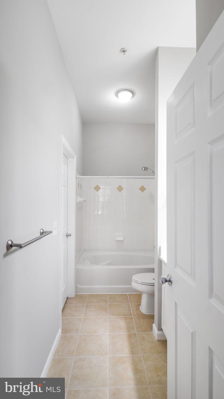 3 Arch Place, Unit 130 Gaithersburg, MD 20878 - Photo 25 of 45 a view of bathroom