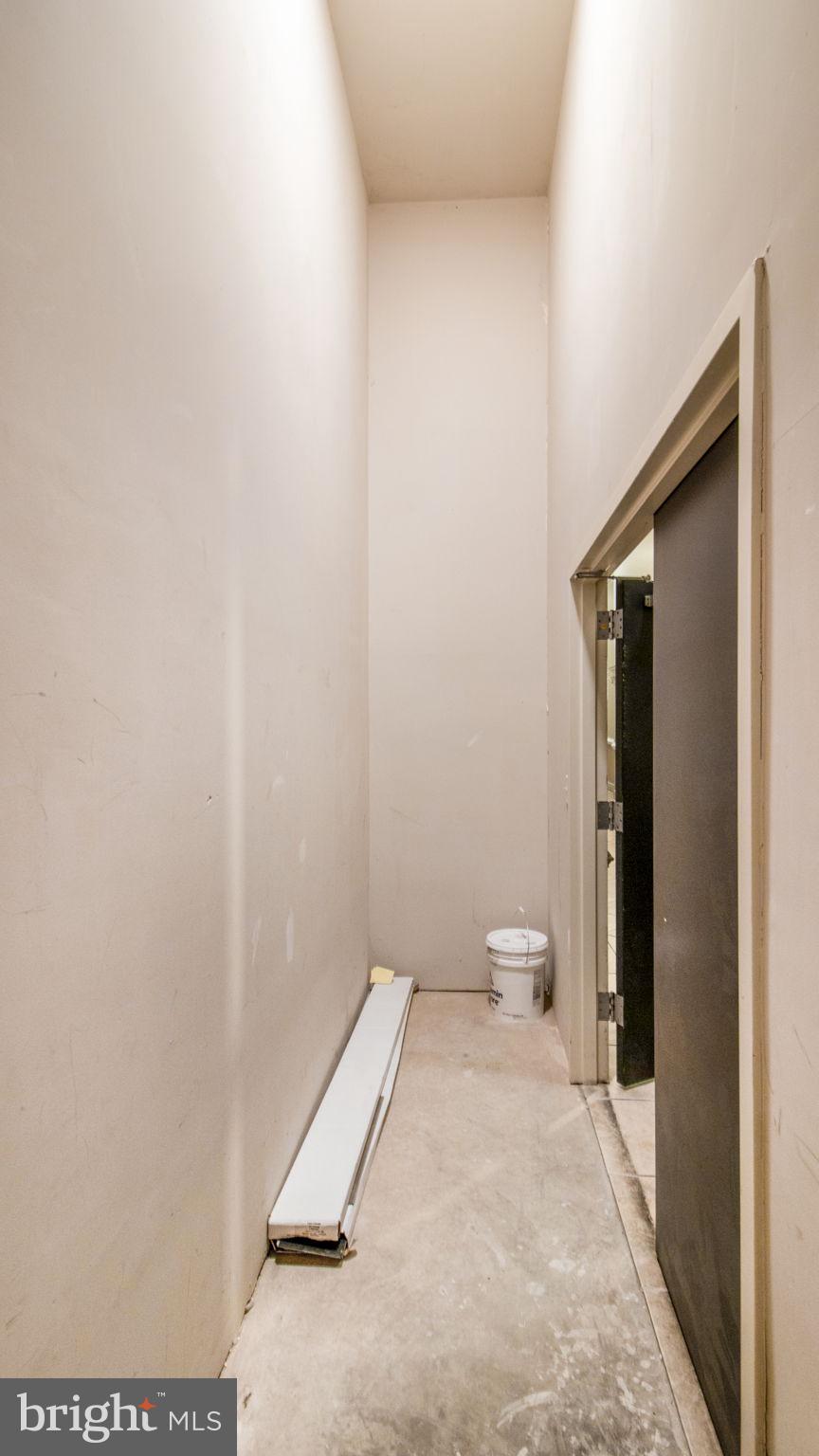 3 Arch Place, Unit 130 Gaithersburg, MD 20878 - Photo 31 of 45 a bedroom with a bed and a rug