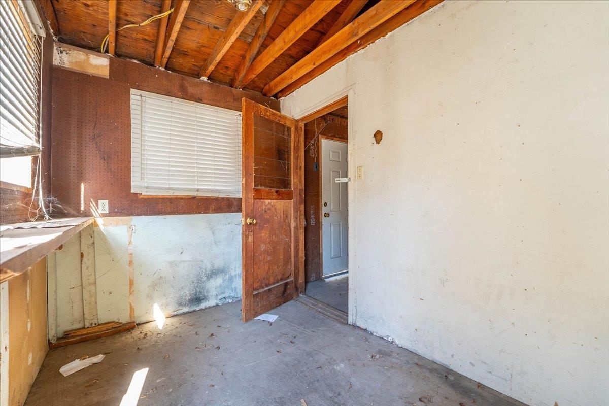 532 Madison Street Red Bluff, CA 96080 - Photo 23 of 35