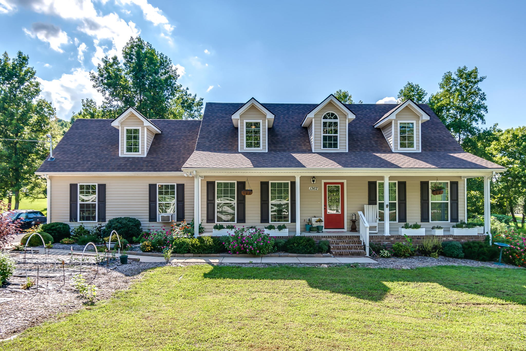 1362 Webb Road Lewisburg, TN 37091 - Photo 4 of 39 Gallery Image 4