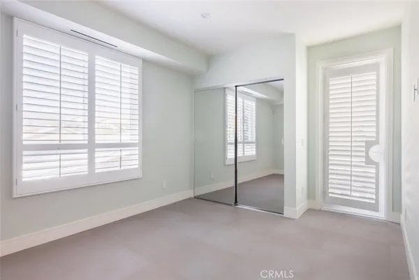 $4,250 | 2225 Mira Vista Avenue, Unit 206, Montrose, CA 91020