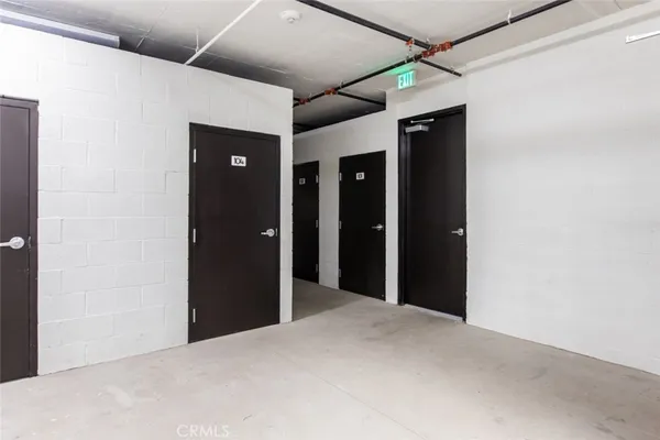 $4,250 | 2225 Mira Vista Avenue, Unit 206, Montrose, CA 91020