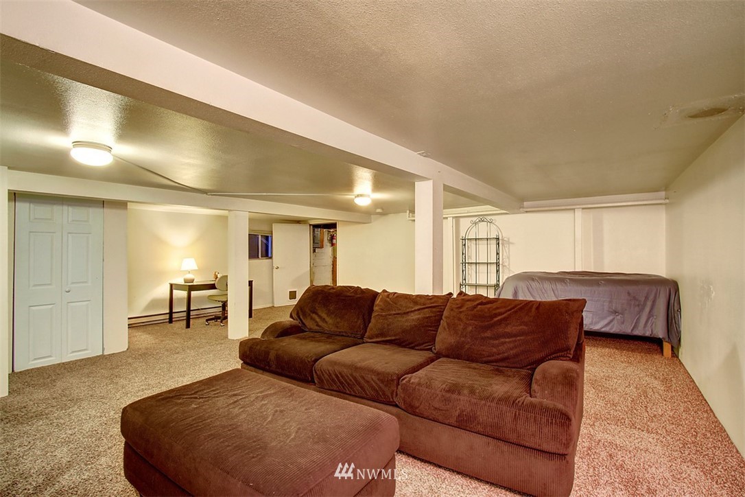 223 Meadow Avenue North Renton, WA 98057 - Photo 11 of 11 Gallery Image 11