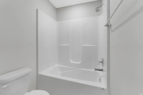 $334,890 | 3615 Victoria Lakes Court, New Haven, IN 46774